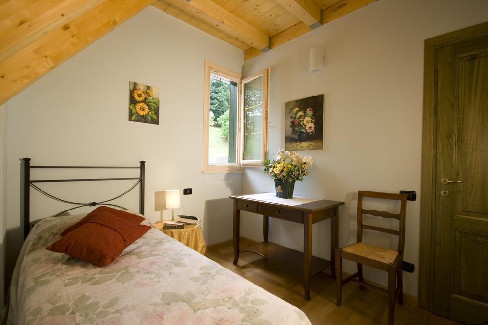 Case Vacanza Orchidea Coreglia Antelminelli Habitación foto